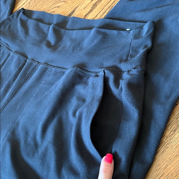 Maternity Joggers - Picture 4 of 6